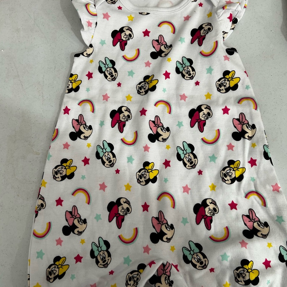 New with no tags Disney Minnie Mouse Romper with Rainbow and Star Pattern